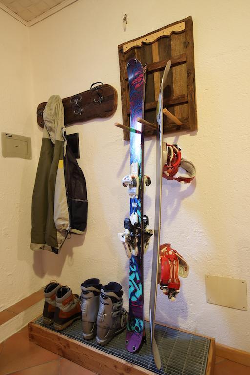La Belette Apartment La Thuile Bagian luar foto